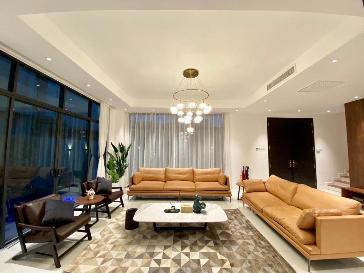 Molly Luxury Private Pool Bungalow茉莉的家豪华私人泳池别墅 Pantai Cenang  Bagian luar foto