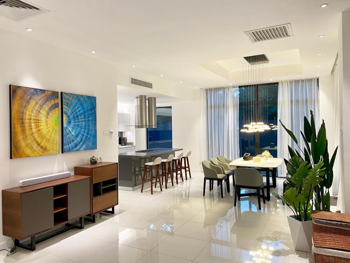 Molly Luxury Private Pool Bungalow茉莉的家豪华私人泳池别墅 Pantai Cenang  Bagian luar foto