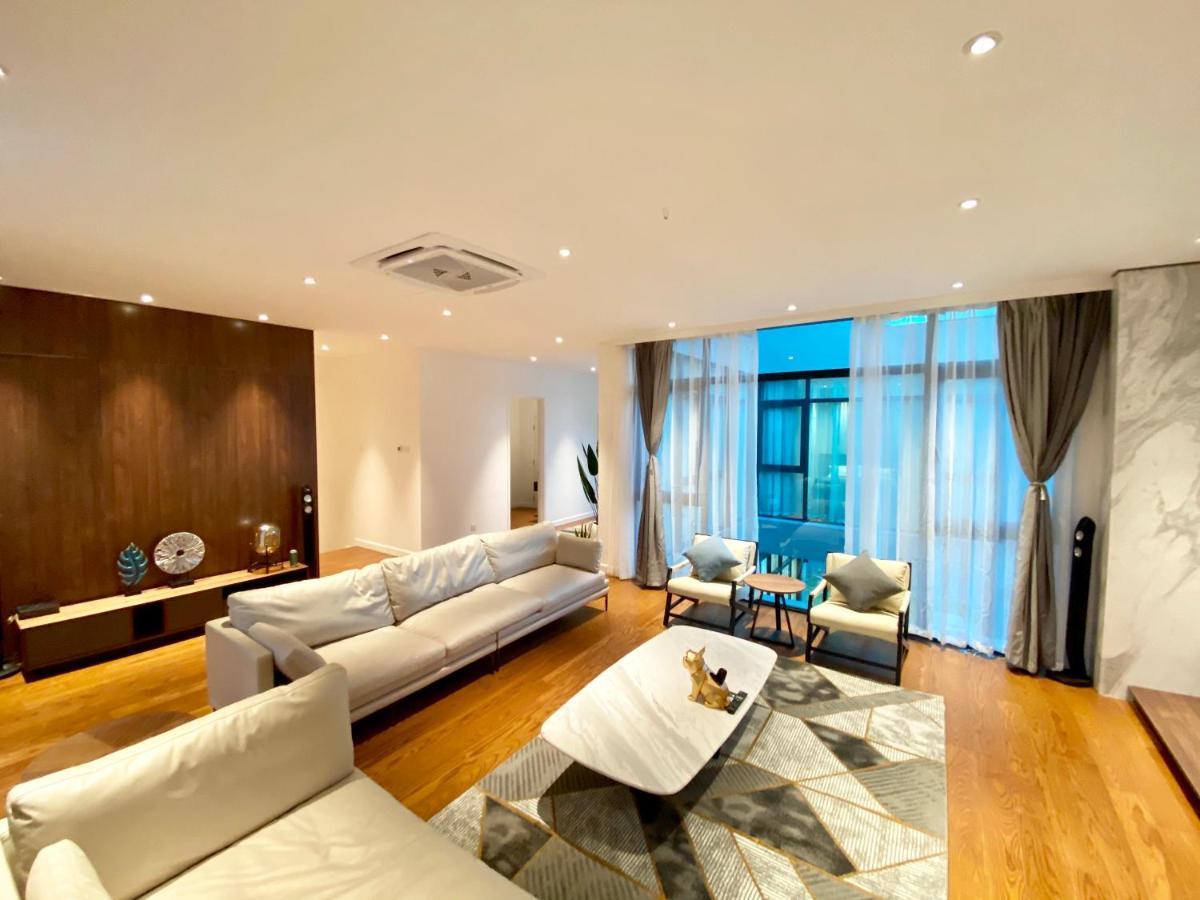 Molly Luxury Private Pool Bungalow茉莉的家豪华私人泳池别墅 Pantai Cenang  Bagian luar foto
